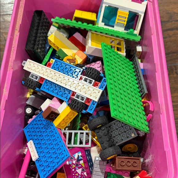 LEGO Pink and Green Creative Building Set - Picture 2 of 2